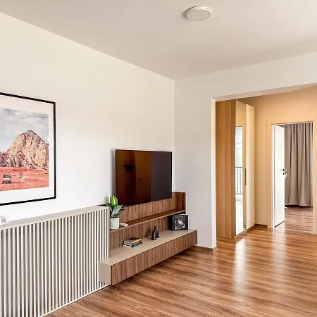Modern Spacious Mountain View براشوف