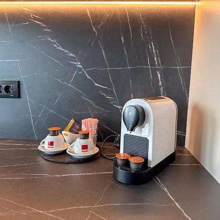 Stylish Mountain View Apt, Soho Apartament