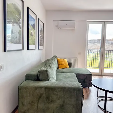 Stylish Mountain View Apt, Soho Apartamento