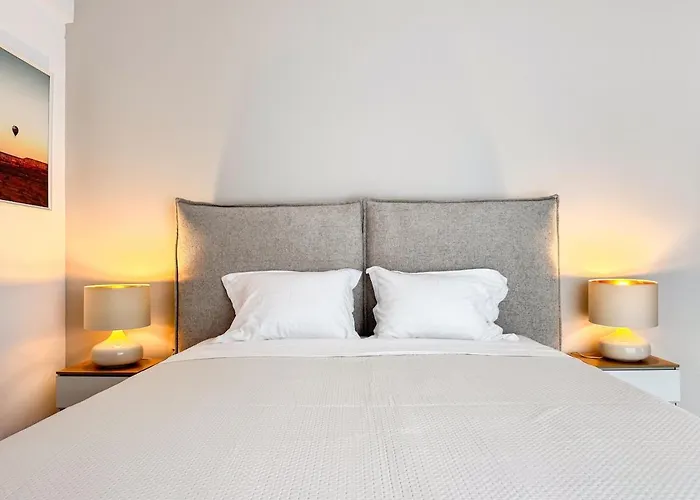 Stylish Mountain View Apt, Soho