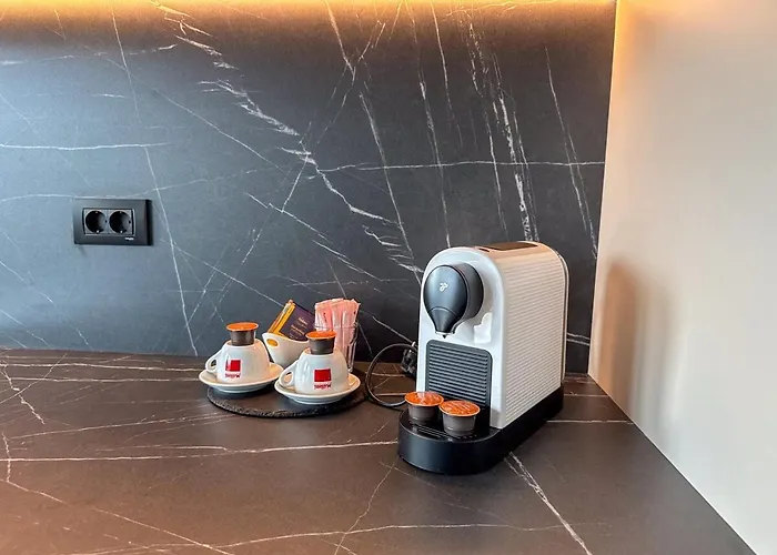 Stylish Mountain View Apt, Soho Apartment