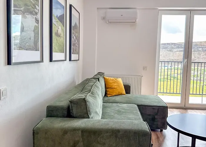 Stylish Mountain View Apt, Soho Apartment